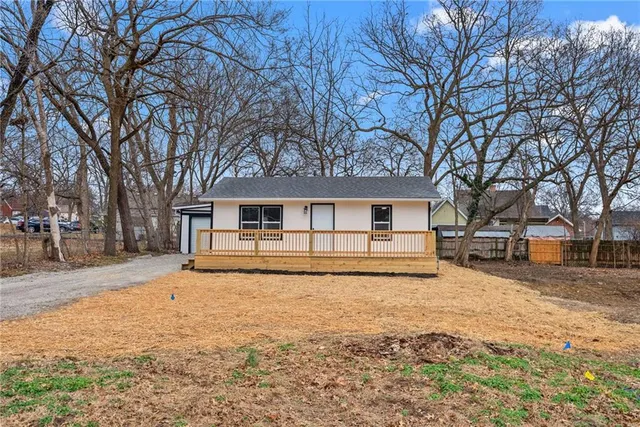 $199,900 | West Street, Harrisonville, MO 64701