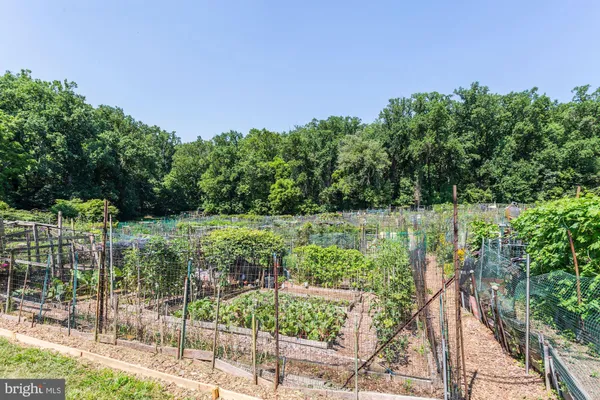 a street sign on a street corner