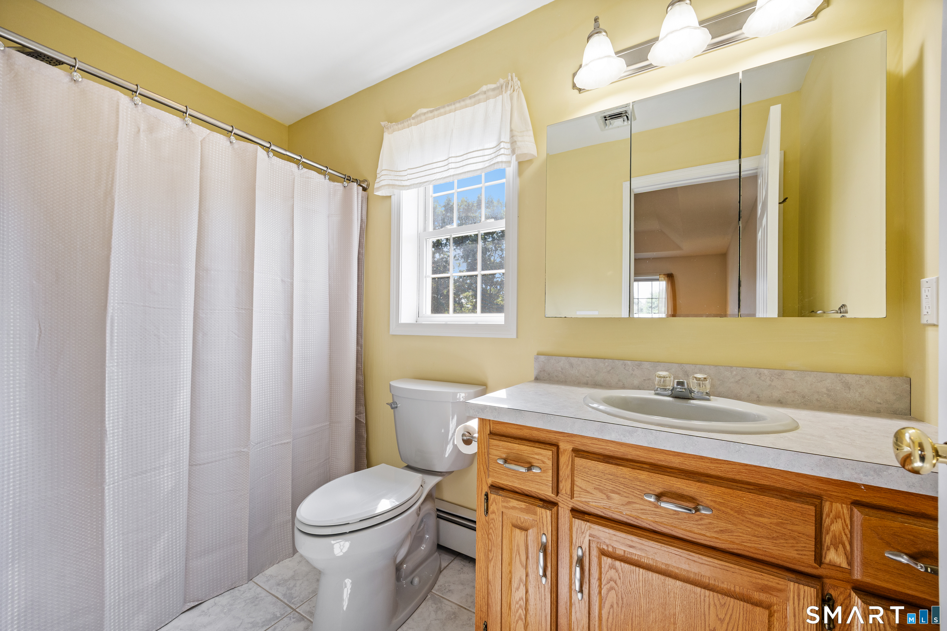 39 Old Farm Road Plymouth, CT 06786 - Photo 23 of 38