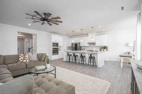$589,900 | 1610 Lila Drive, Murfreesboro, TN 37128
