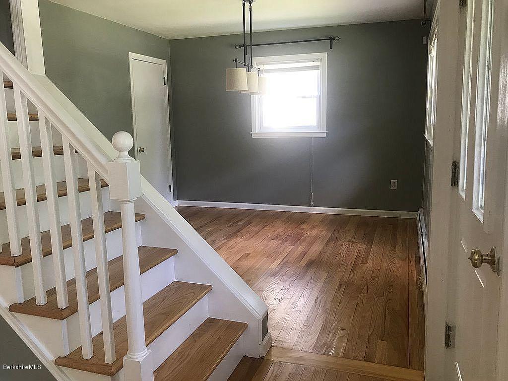 62 Northumberland Road Pittsfield, MA 01201 - Photo 2 of 6 DINING ROOM