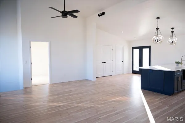 $348,000 | 141 Marilyn Court, Bourbon, MO 65441