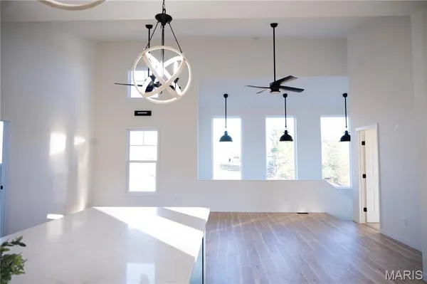 $348,000 | 141 Marilyn Court, Bourbon, MO 65441