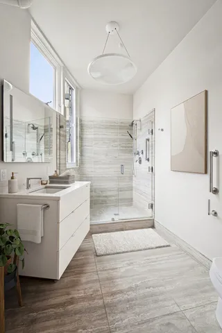 $3,375,000 | 652 Hudson Street, Unit 2E | West Village