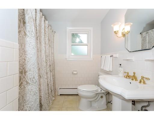 8 Woodridge Road Maynard, MA 01754 - Photo 13 of 14 Gallery Image 13
