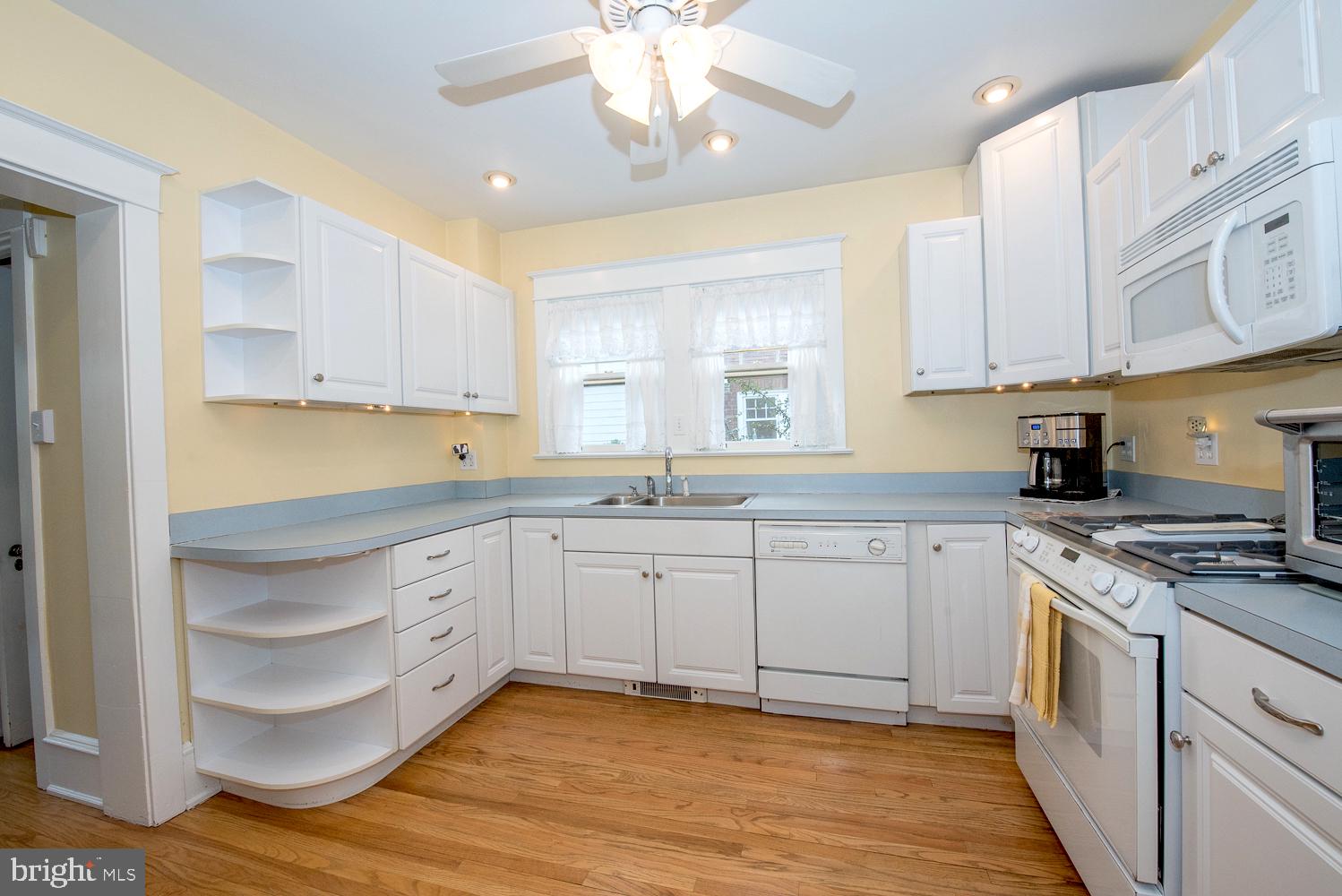 102 East Waverly Road Wyncote, PA 19095 - Photo 14 of 41 Gallery Image 14