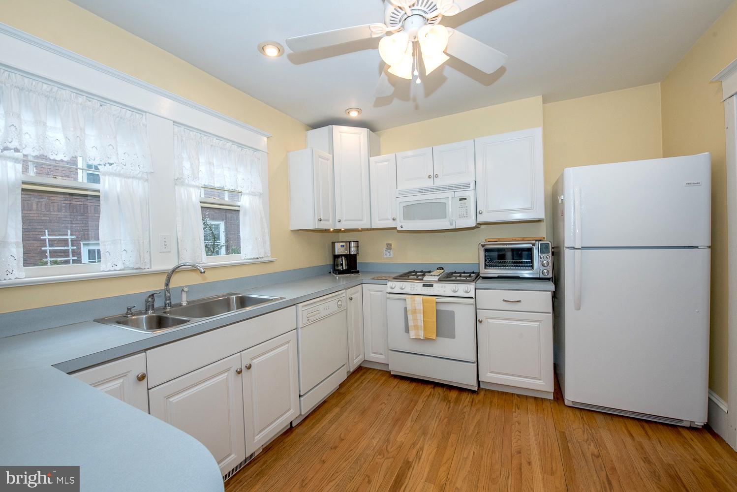 102 East Waverly Road Wyncote, PA 19095 - Photo 15 of 41 Gallery Image 15