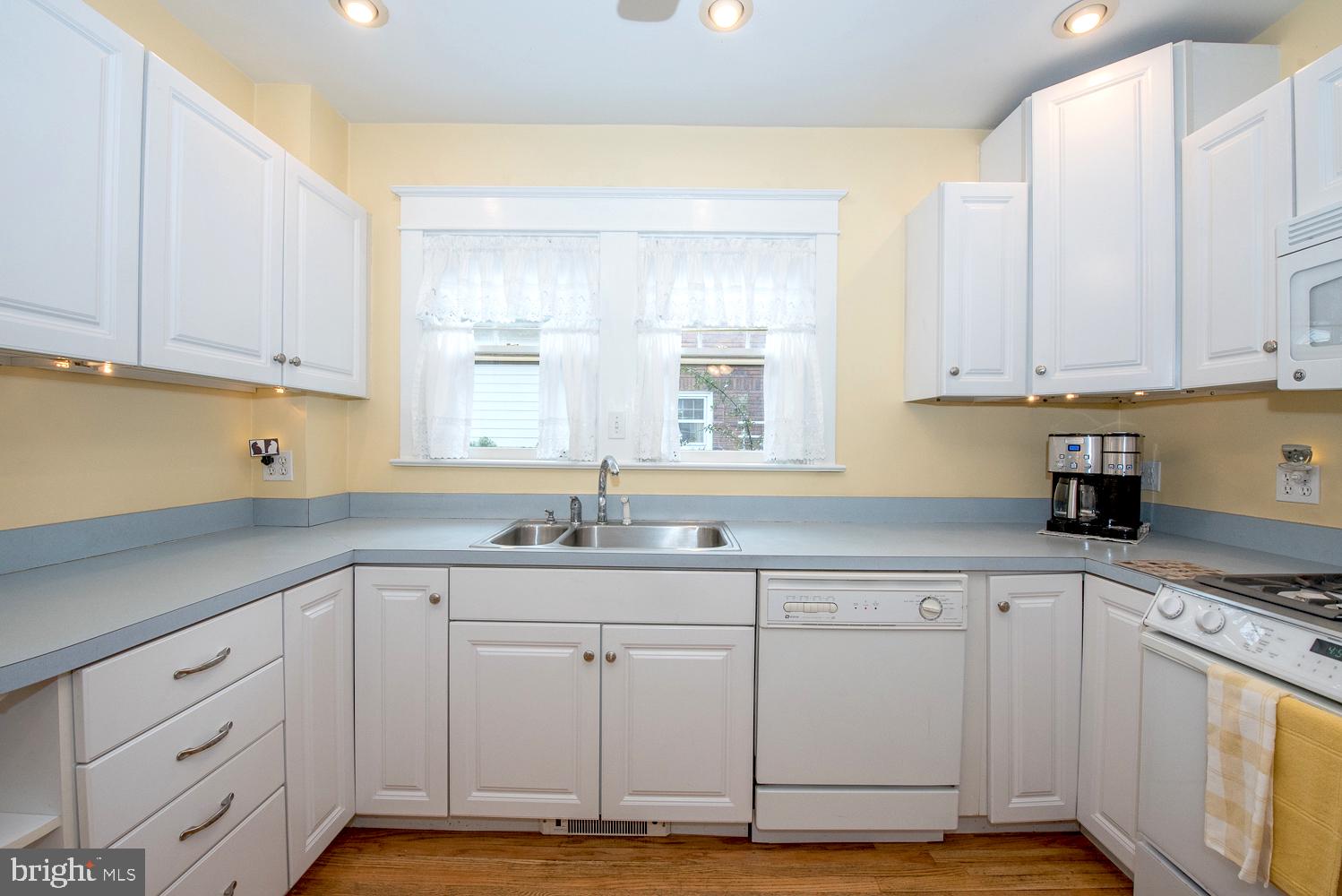 102 East Waverly Road Wyncote, PA 19095 - Photo 16 of 41 Gallery Image 16