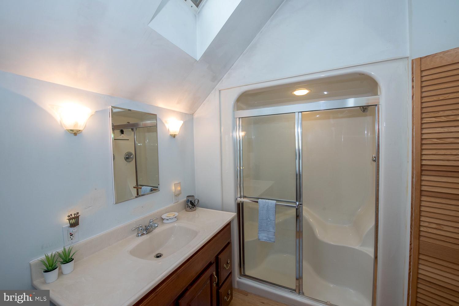 102 East Waverly Road Wyncote, PA 19095 - Photo 25 of 41 Gallery Image 25