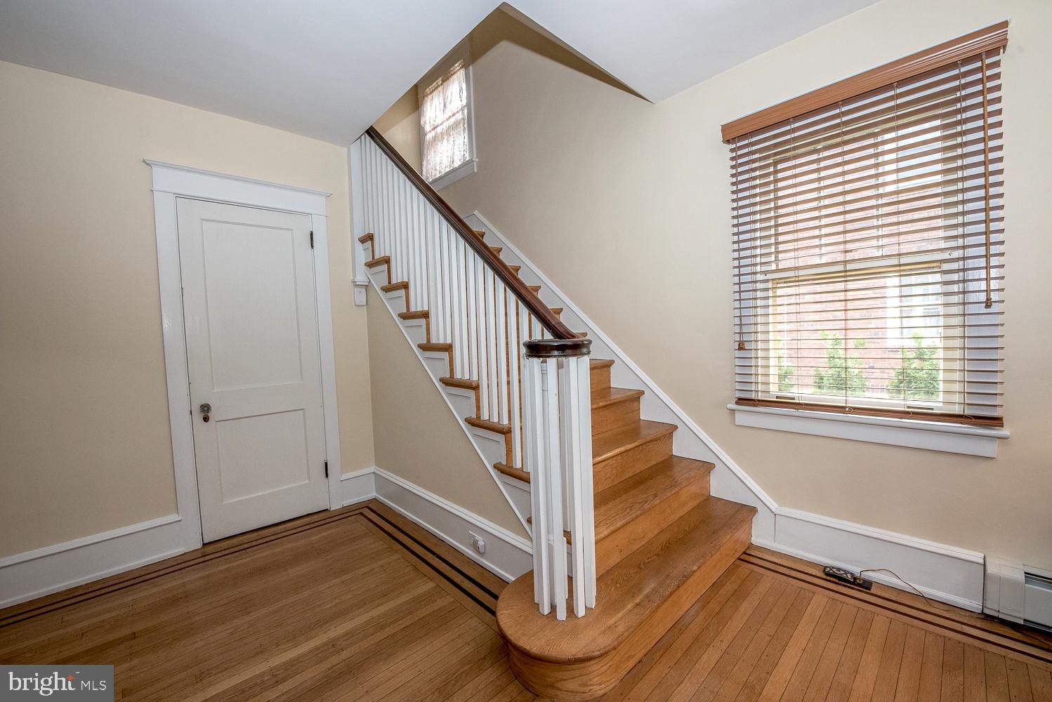 102 East Waverly Road Wyncote, PA 19095 - Photo 8 of 41 Gallery Image 8