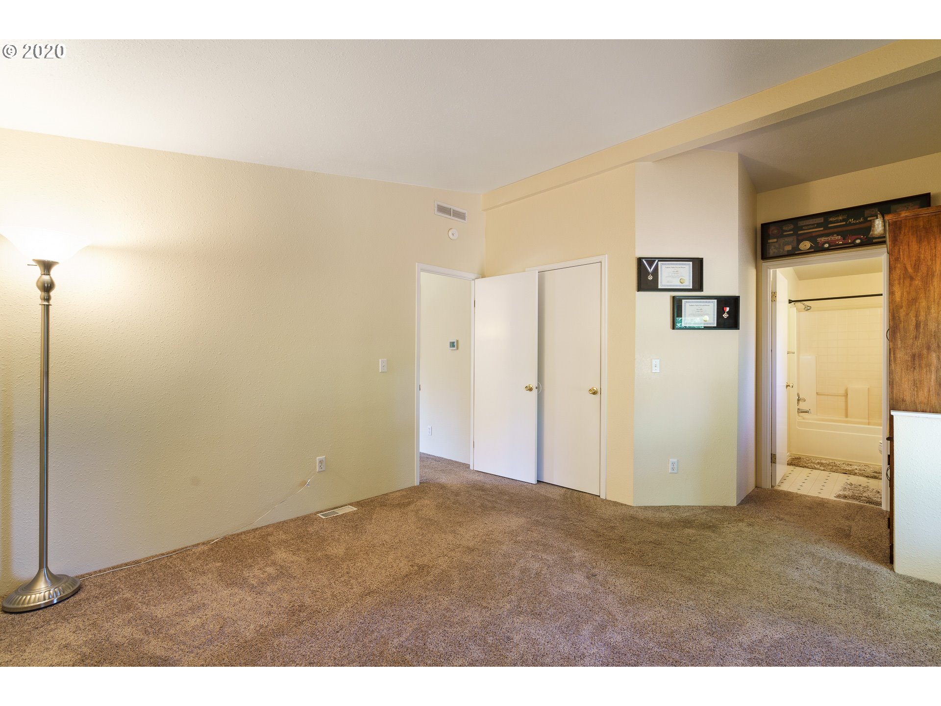 18177 Southwest Kramien Road Newberg, OR 97132 - Photo 11 of 29 Gallery Image 11
