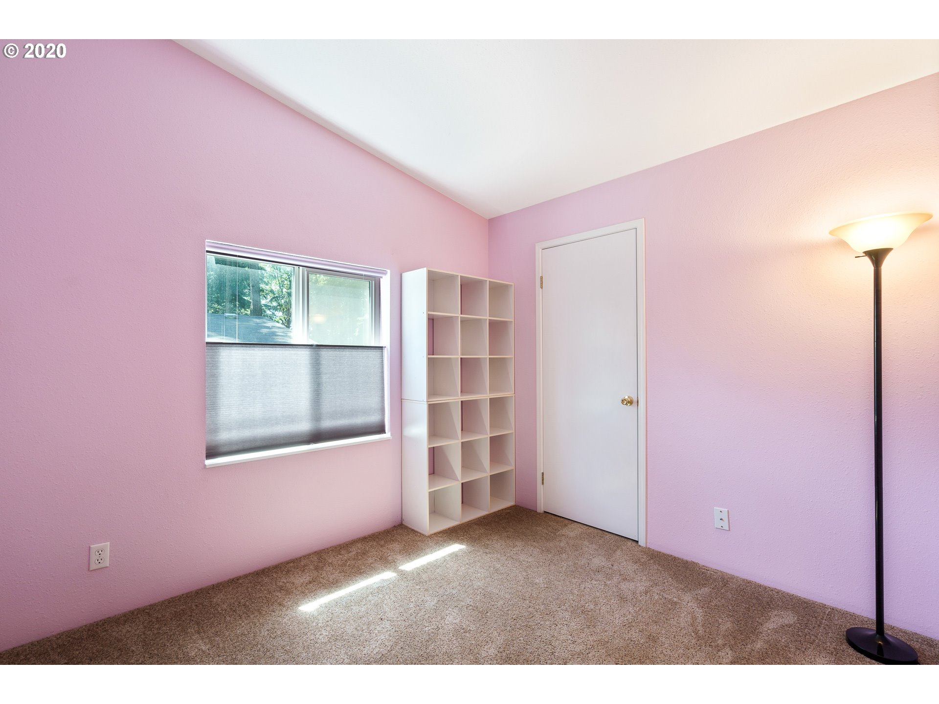 18177 Southwest Kramien Road Newberg, OR 97132 - Photo 13 of 29 Gallery Image 13