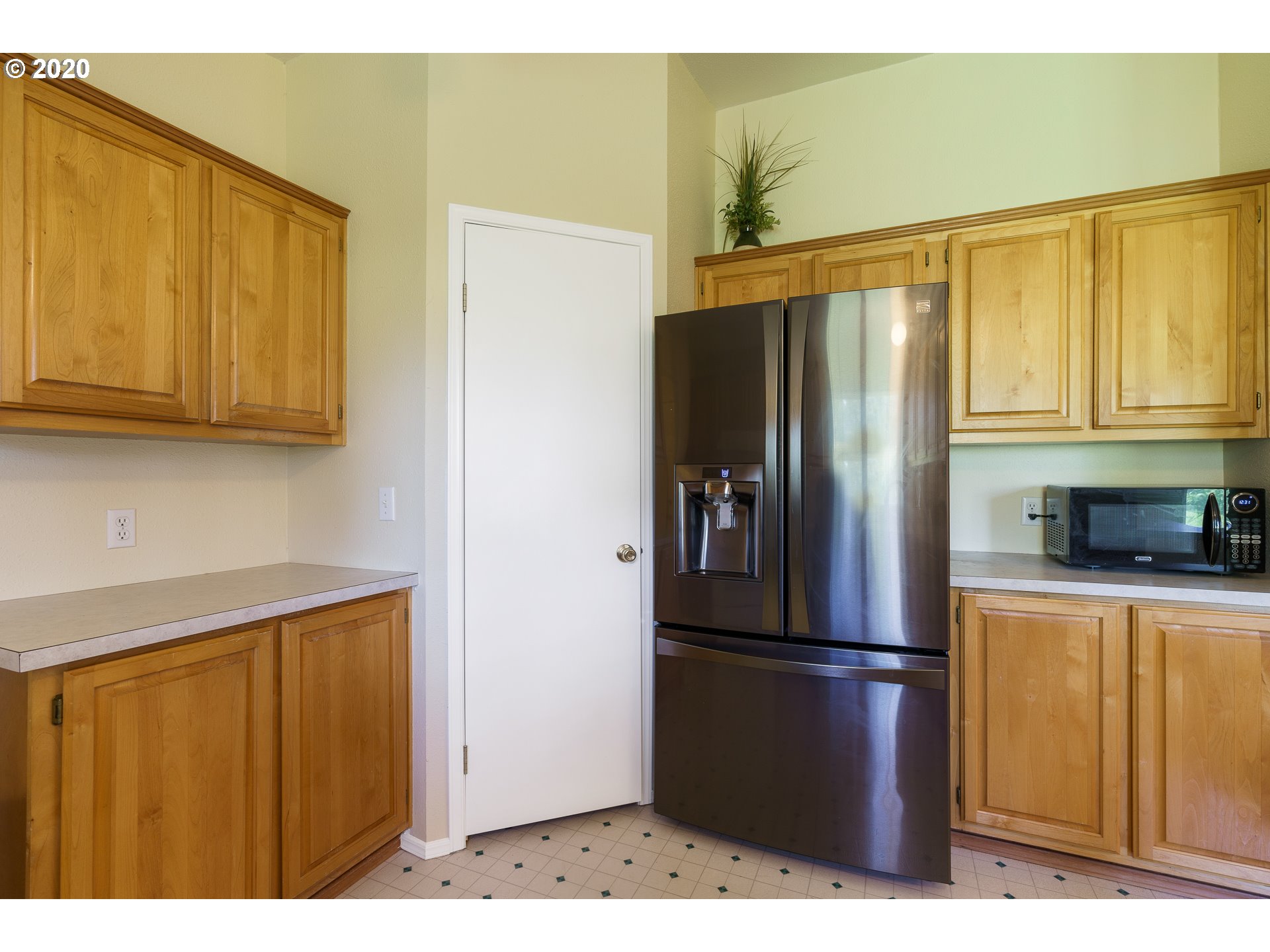 18177 Southwest Kramien Road Newberg, OR 97132 - Photo 8 of 29 Gallery Image 8