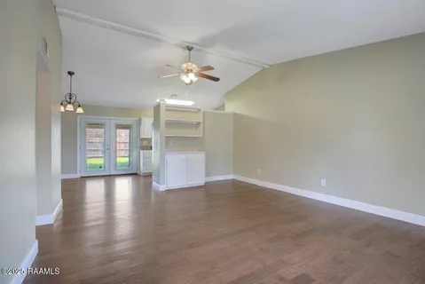$175,000 | 106 Thompson Loop, Lafayette, LA 70506