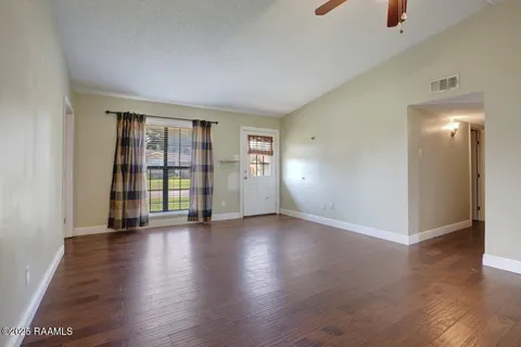 $175,000 | 106 Thompson Loop, Lafayette, LA 70506