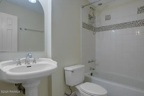 $175,000 | 106 Thompson Loop, Lafayette, LA 70506