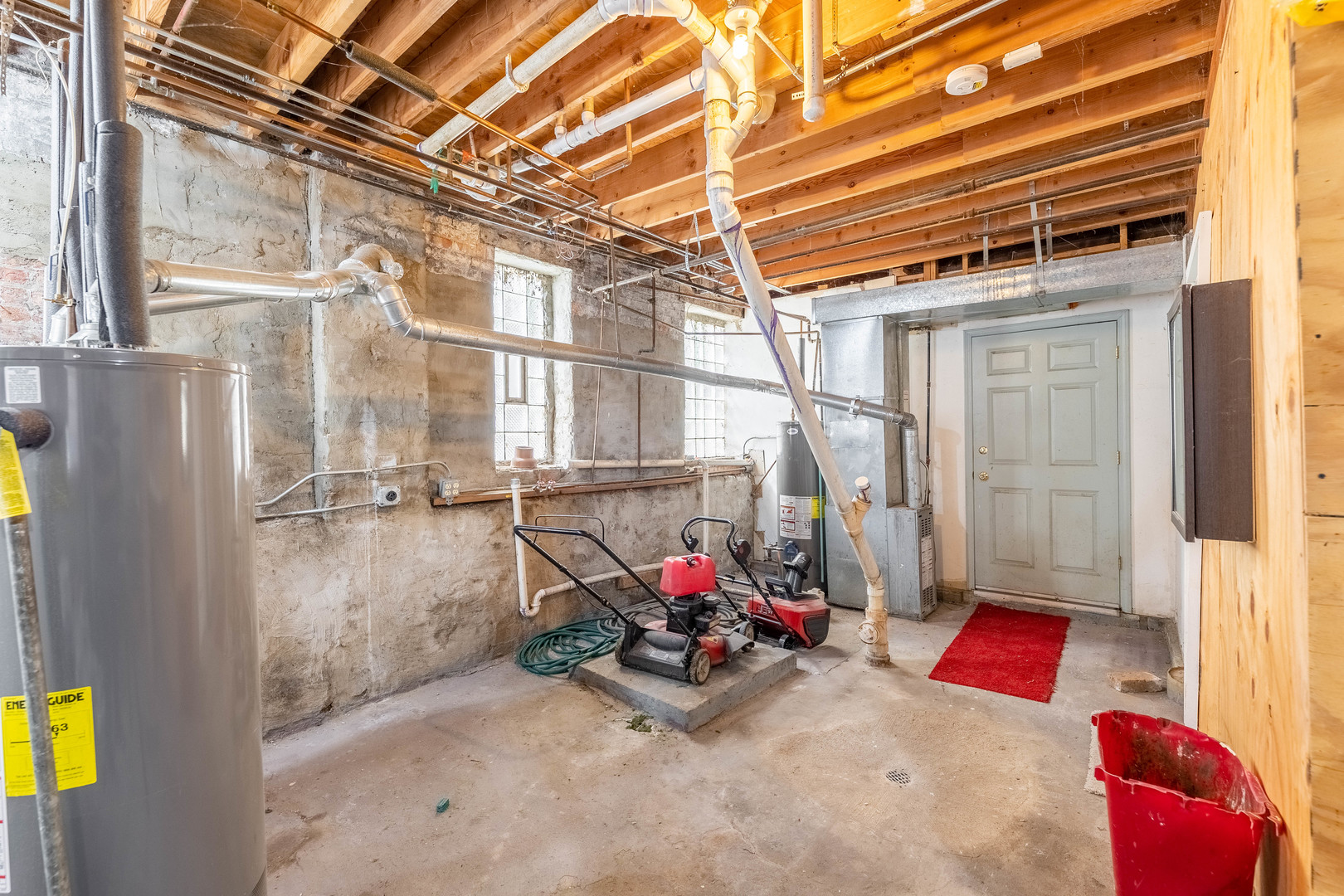 4823 South Indiana Avenue Chicago, IL 60615 - Photo 22 of 30 a view of a room with gym equipment