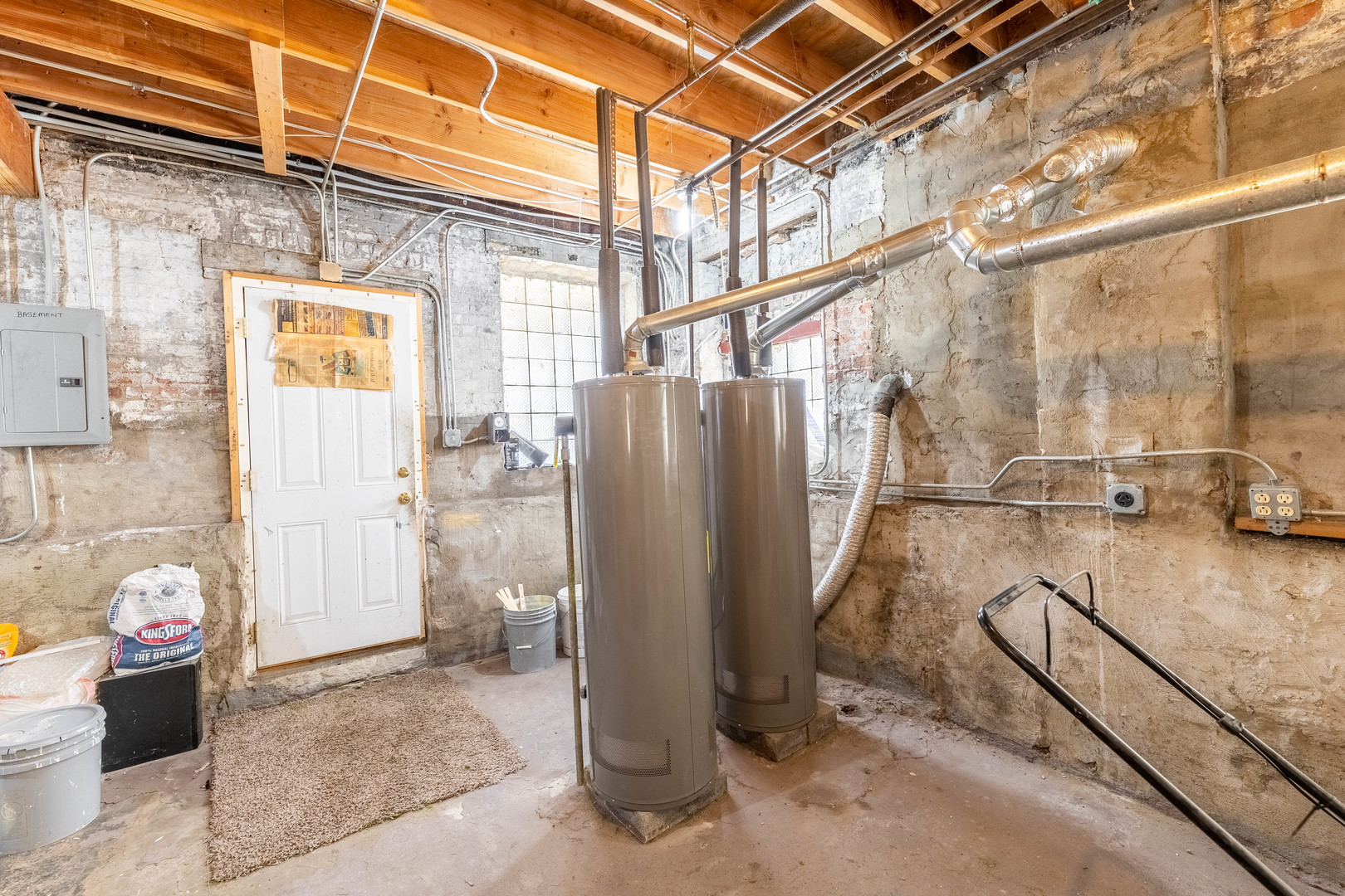 4823 South Indiana Avenue Chicago, IL 60615 - Photo 25 of 30 a view of a storage room