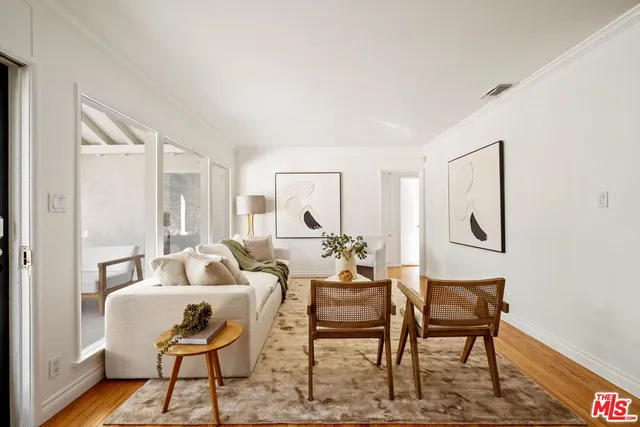 $2,100,000 | 1016 Indiana Court, Venice, CA 90291