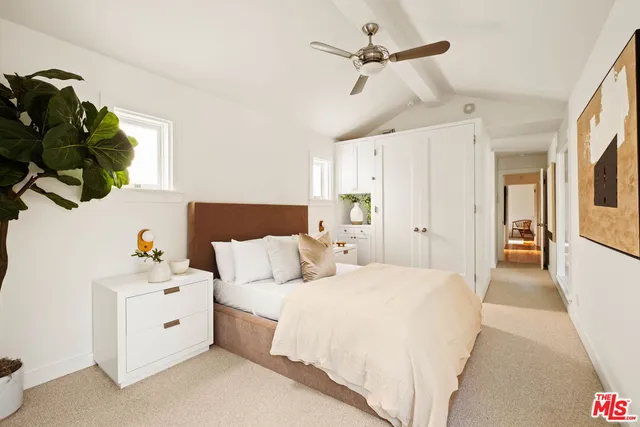 $2,100,000 | 1016 Indiana Court, Venice, CA 90291