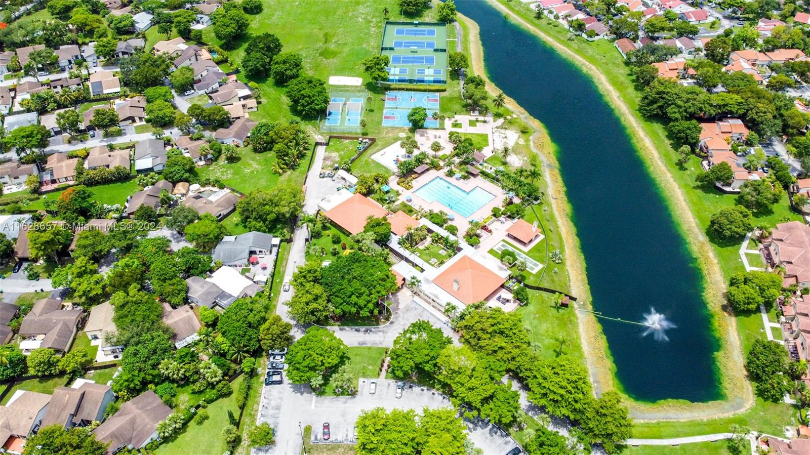 13565 Southwest 116th Terrace Miami, FL 33186 - Photo 27 of 30