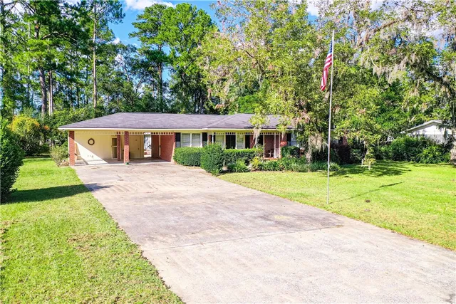$309,000 | 118 Pinehurst Drive, Blackshear, GA 31516