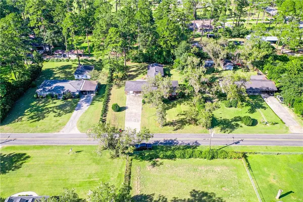 $309,000 | 118 Pinehurst Drive, Blackshear, GA 31516