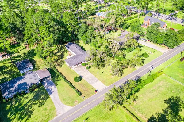 $309,000 | 118 Pinehurst Drive, Blackshear, GA 31516