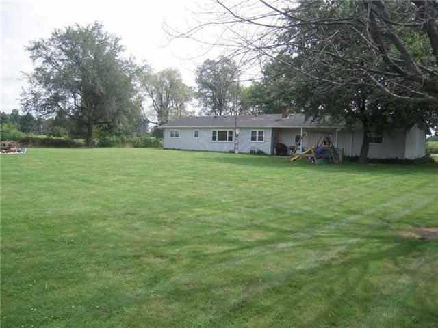 7601 South Cowan Road Muncie, IN 47302 - Photo 2 of 8 Gallery Image 2