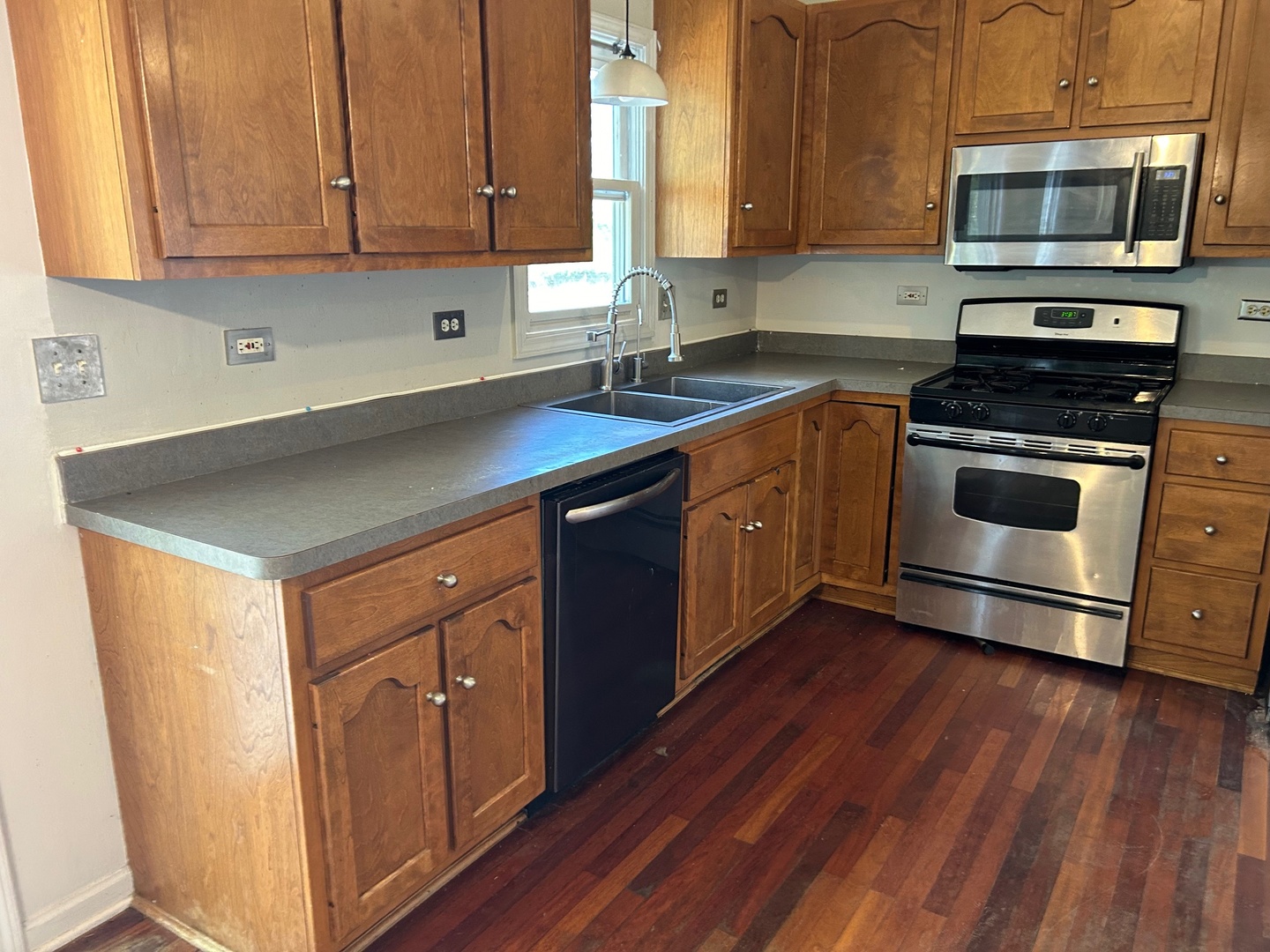 874 Ridge Drive Elburn, IL 60119 - Photo 13 of 28