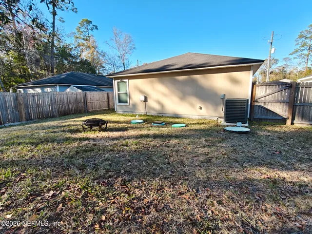 $1,750 | 8444 Hewitt Street, Jacksonville, FL 32244