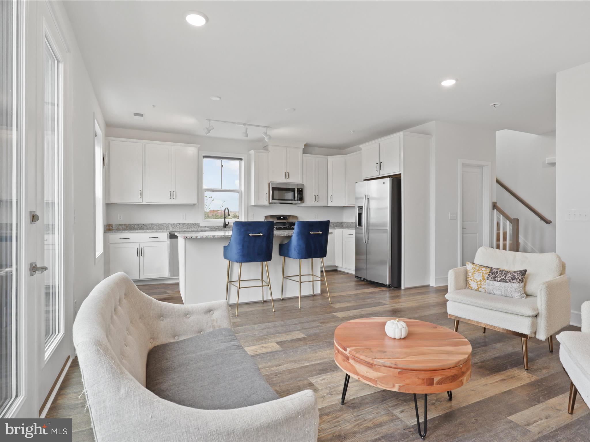 20789 Lamlash Terrace Ashburn, VA 20147 - Photo 14 of 46