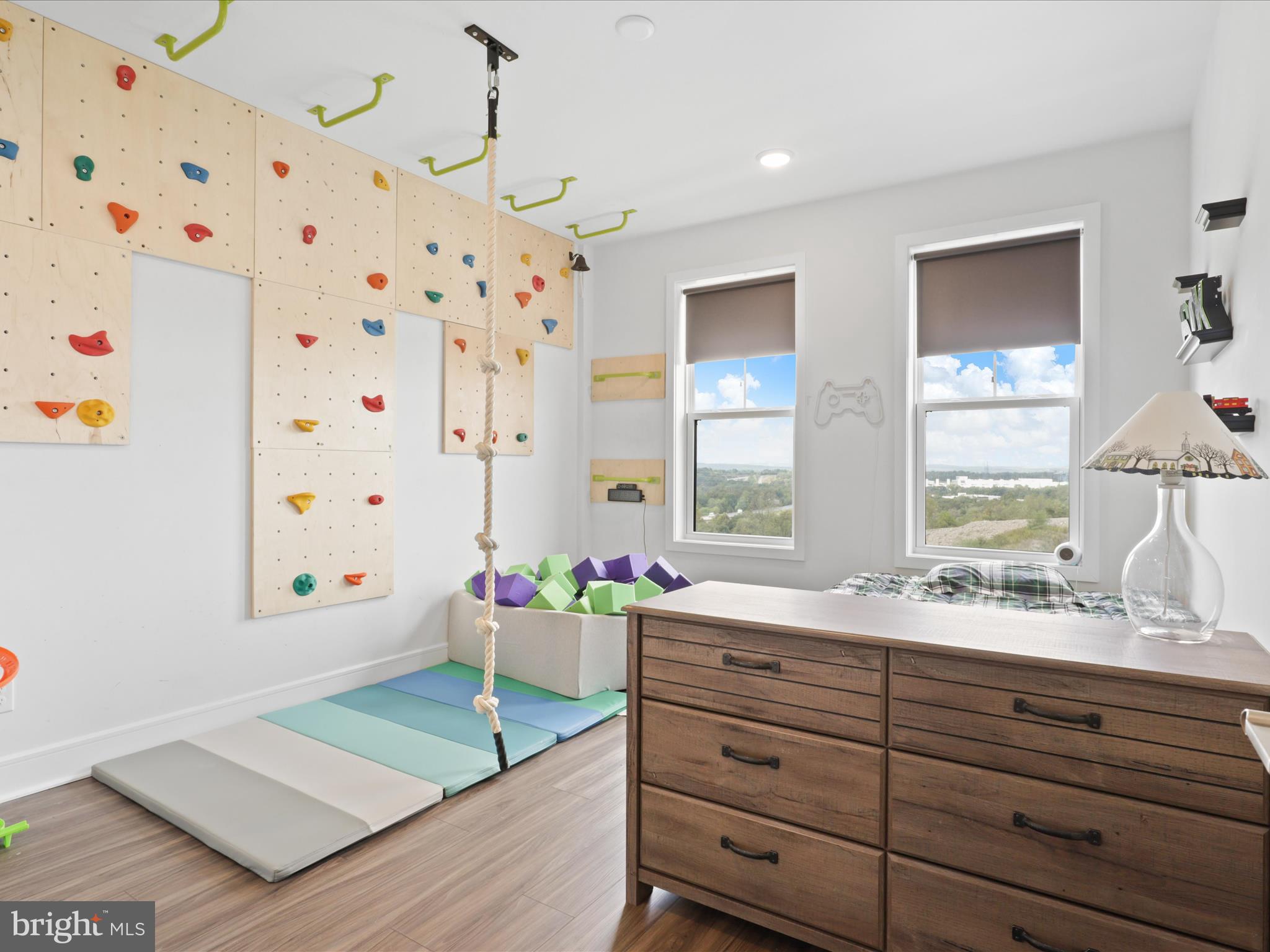 20789 Lamlash Terrace Ashburn, VA 20147 - Photo 31 of 46