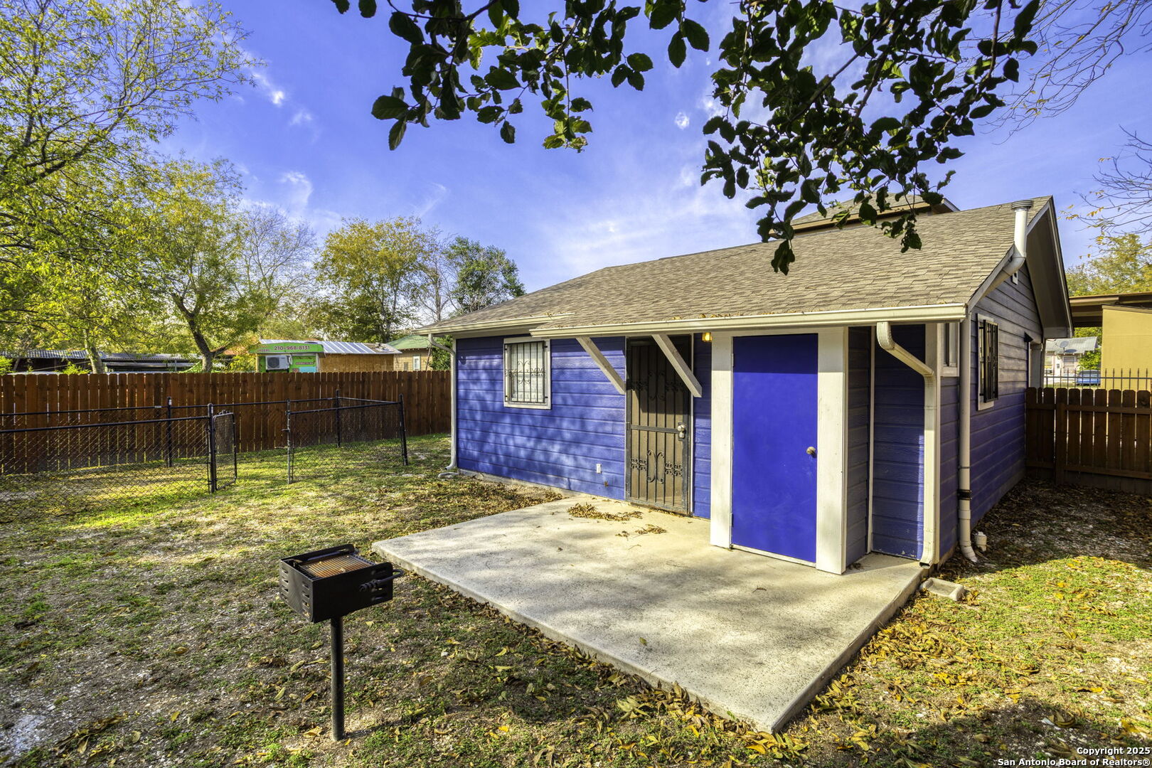 236 East Dullnig Court, Unit 3 San Antonio, TX 78223 - Photo 8 of 9