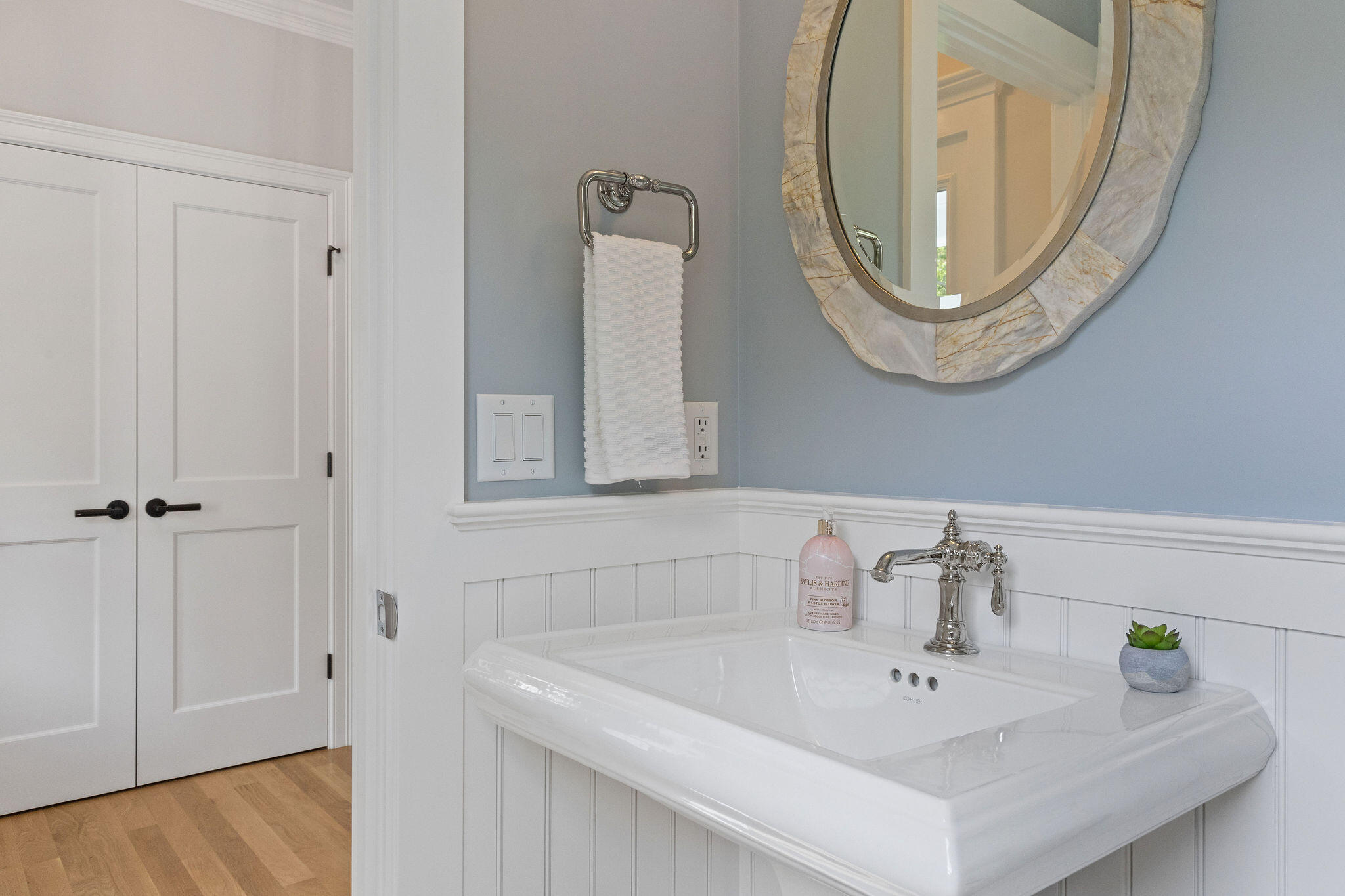 63 Kescayogansett Road Orleans, MA 02653 - Photo 46 of 92 46TonsetRd-057