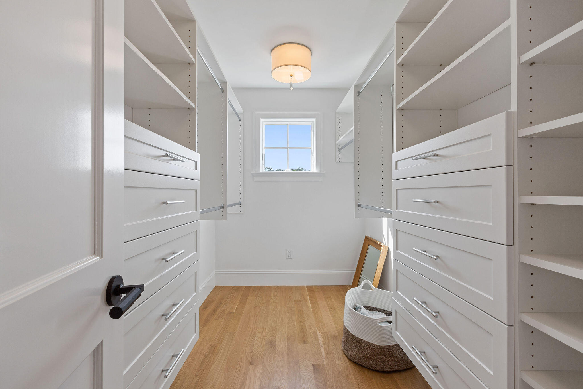 63 Kescayogansett Road Orleans, MA 02653 - Photo 50 of 92 a bathroom with a bathtub and a toilet