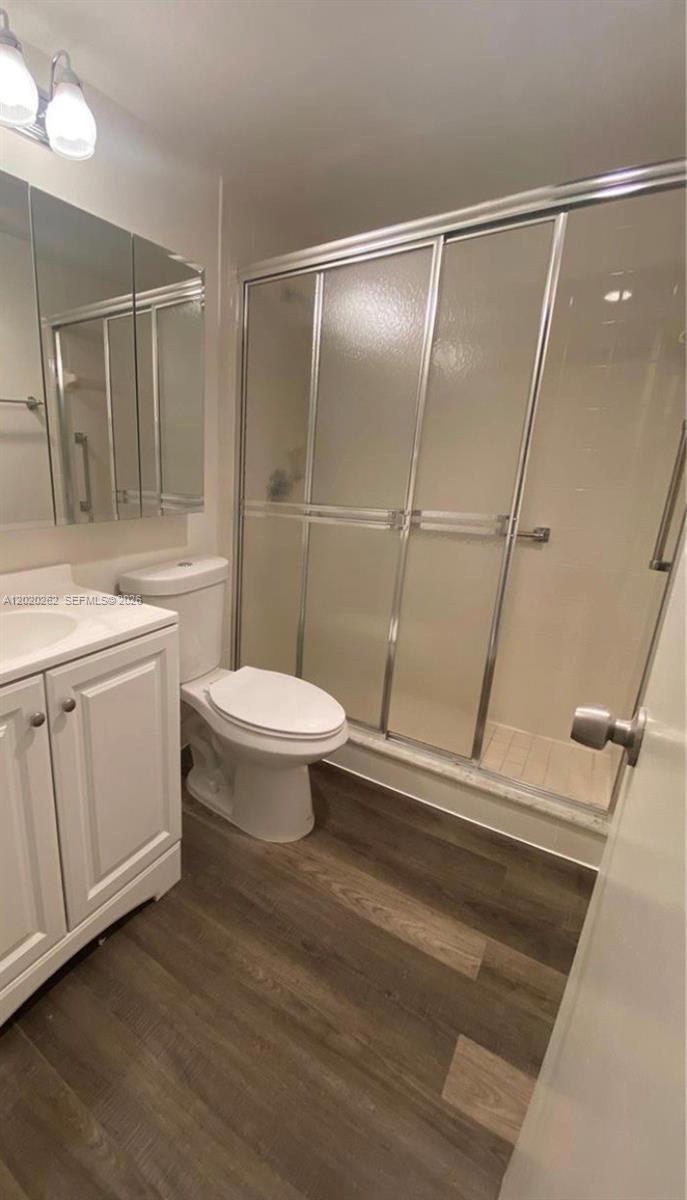 335 Brighton H, Unit 335 Boca Raton, FL 33434 - Photo 6 of 16