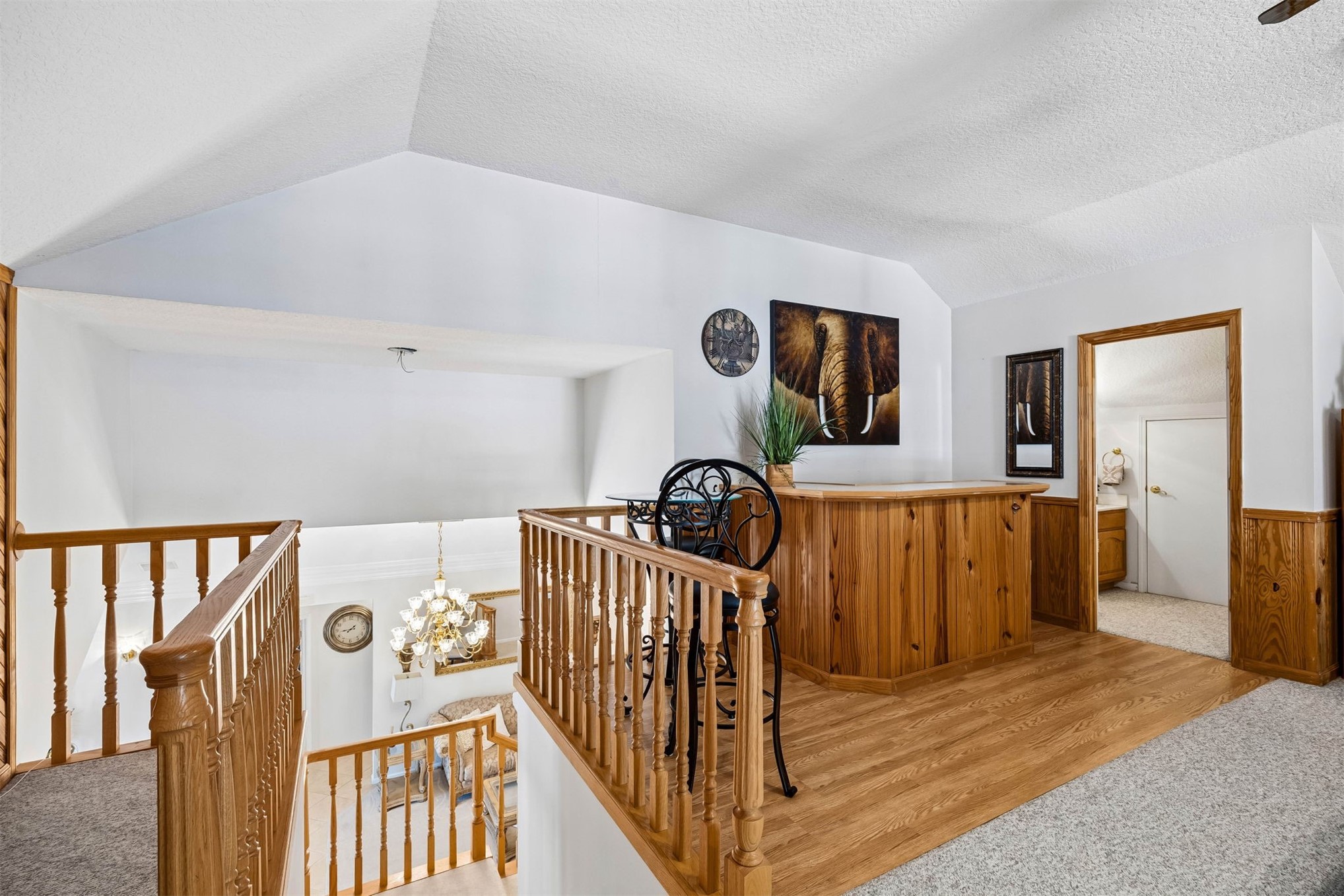 376488 Kings Ferry Road Hilliard, FL 32046 - Photo 49 of 73 a view of a hallway with windows