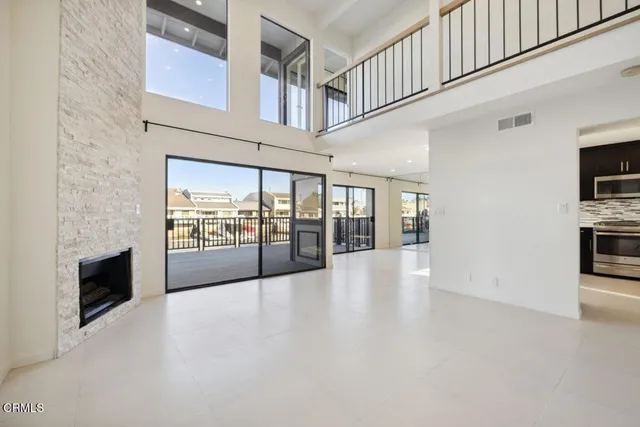 $1,730,000 | 4555 Falkirk Bay, Oxnard, CA 93035