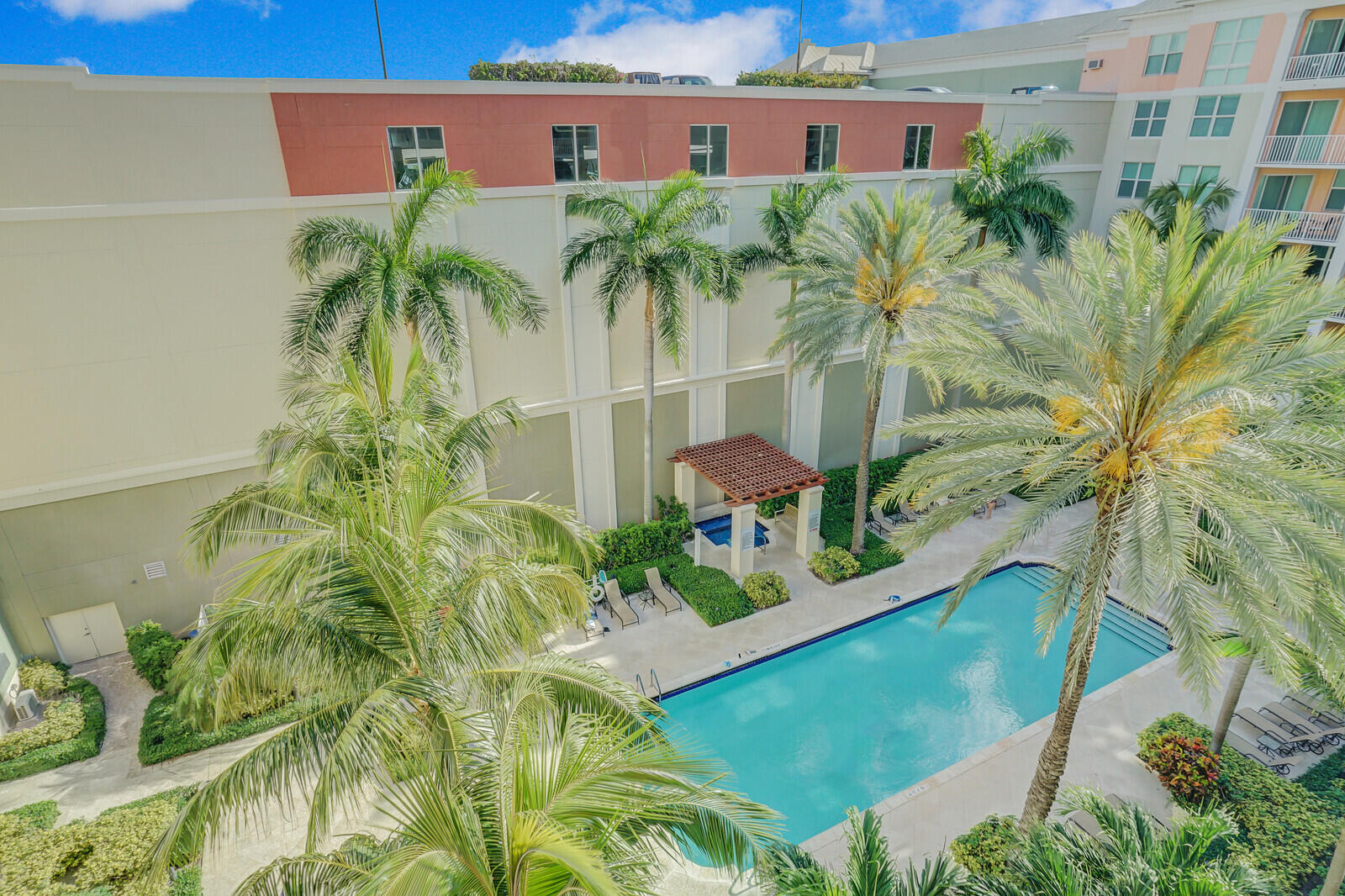 804 East Windward Way, Unit 608 Lantana, FL 33462 - Photo 25 of 33 a picture of a yard