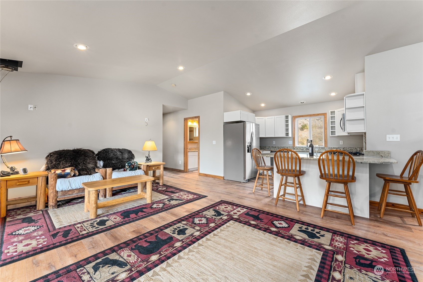 4180 Washington Creek Road Chelan, WA 98816 - Photo 18 of 38 Gallery Image 18