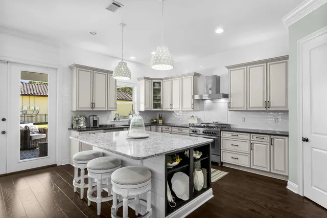 $1,650,000 | 1007 Emerald Bay Drive, Destin, FL 32541