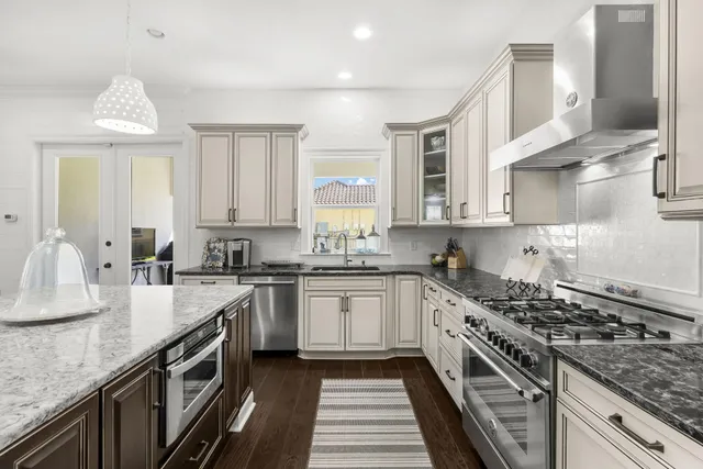 $1,650,000 | 1007 Emerald Bay Drive, Destin, FL 32541