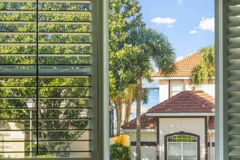 $1,650,000 | 1007 Emerald Bay Drive, Destin, FL 32541