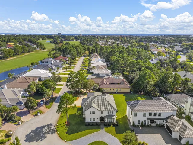 $1,650,000 | 1007 Emerald Bay Drive, Destin, FL 32541