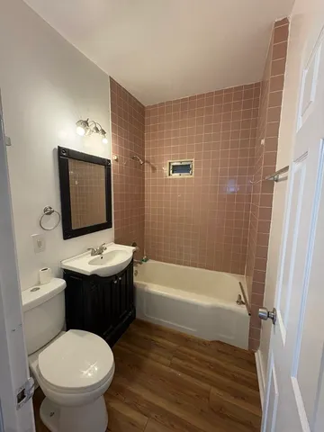 $1,300 | 5940 South Marshfield Avenue, Unit 1, Chicago, IL 60636