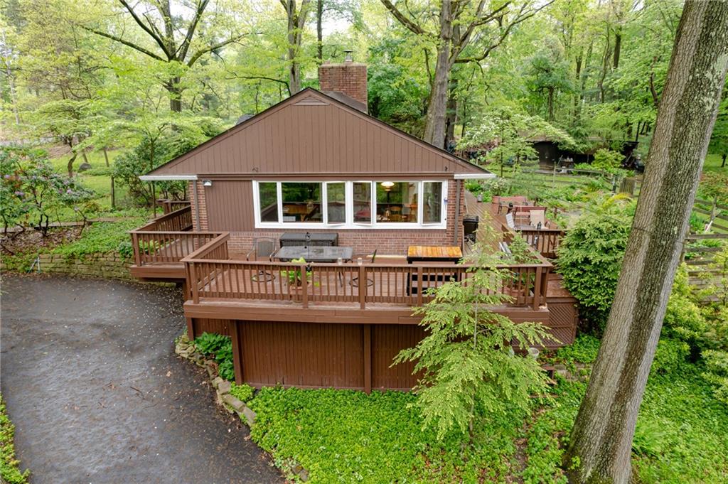 441 Brooks Road Wexford, PA 15090 - Photo 1 of 25 Gallery Image 1
