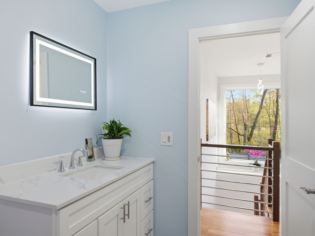 65 Little Turnpike Road Shirley, MA 01464 - Photo 28 of 40