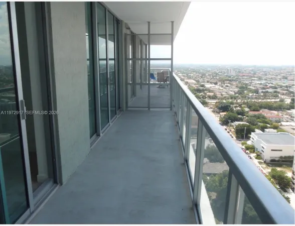 $4,000 | 1111 Southwest 1st Avenue, Unit 2016N, Miami, FL 33130