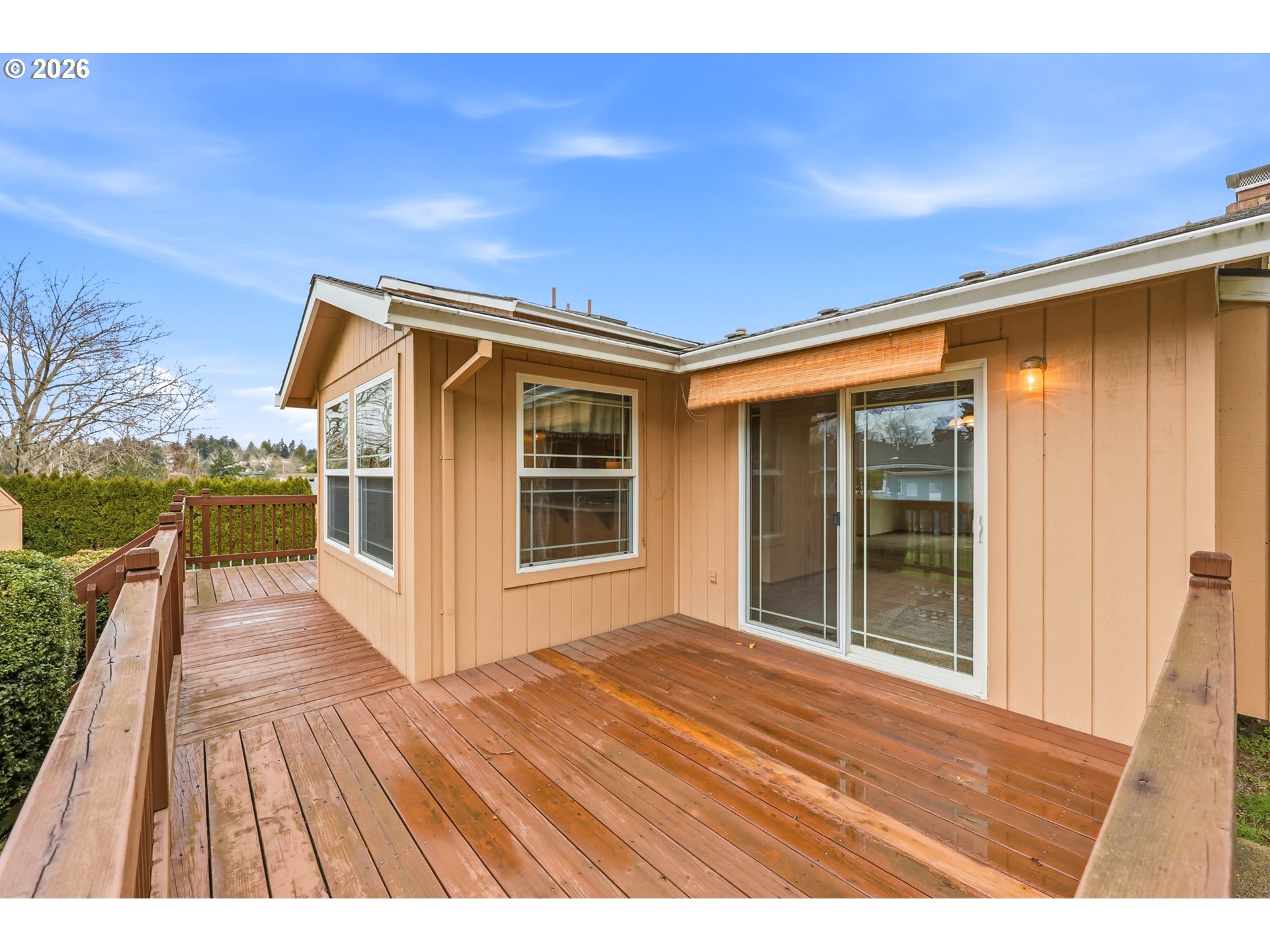 419 Southwest Day Court Gresham, OR 97080 - Photo 31 of 44 a view of a house with wooden floor